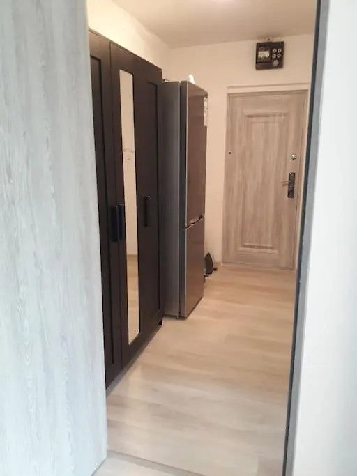 Cazare La 5 Minute De 2 Statii Metrou Apartment Bucharest